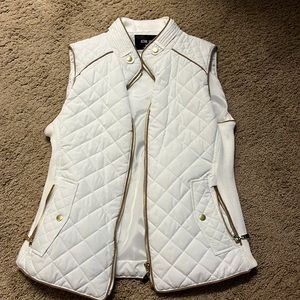 Active USA vest, worn once